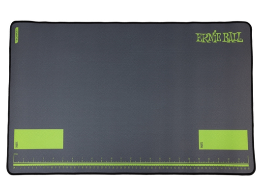 ERNIE 9615 Alfombrilla profesional de trabajo y reparación para guitarras y bajos.