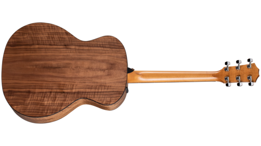 114E Guitarra Walnut/Sitka