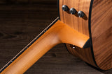 114E Guitarra Walnut/Sitka