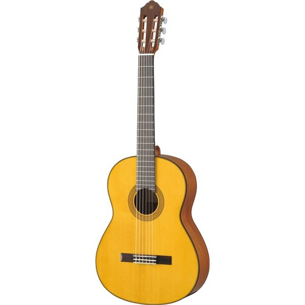 CG-142S Guitarra clásica tope solido