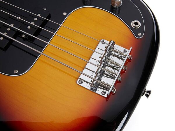 SBM2/3TS-BA1565 Set de Bajo Eléctrico 3 Tone Sunburst con amplificador 15 Watts