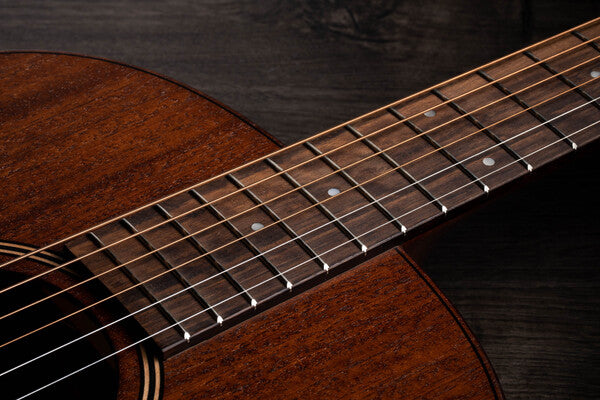 AD27E Guitarra Sapele/ Mahogany