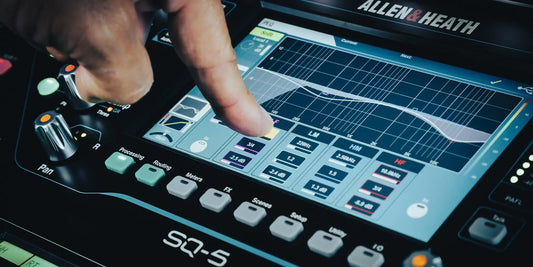 SQ-6  Mezcladora Digital Avanzada de 48 Canales