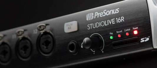 STUDIOLIVE 16R Cajetín de escenario y mezclador en rack de la Serie III
