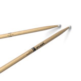 TX5BN Baquetas Classic Forward 5B Punta de Nylon (Hickory)